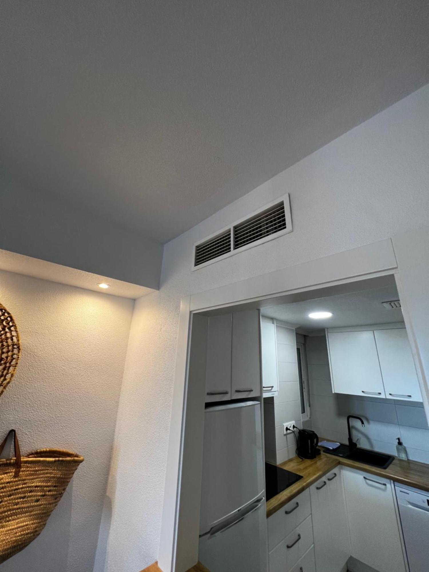 Costa Este Apartments - 托雷维耶哈 外观 照片