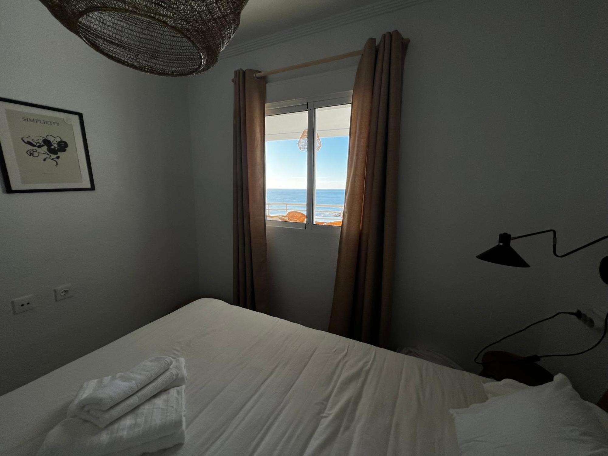 Costa Este Apartments - 托雷维耶哈 外观 照片